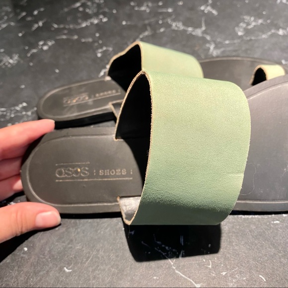 ASOS Faro Leather Toe Loop Sandals - Picture 5 of 10